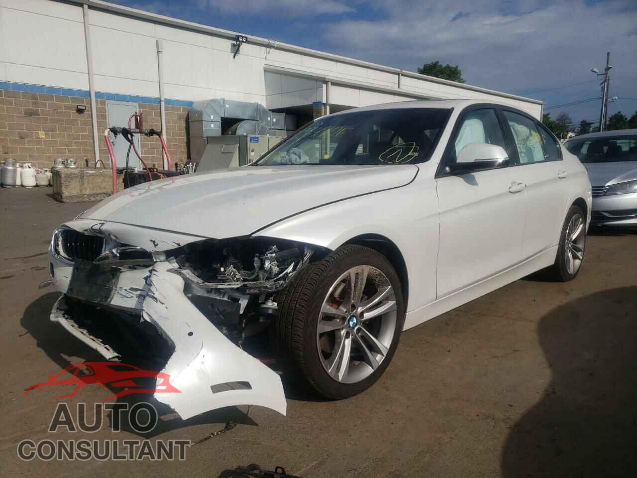 BMW 3 SERIES 2016 - WBA8E3G56GNU04177
