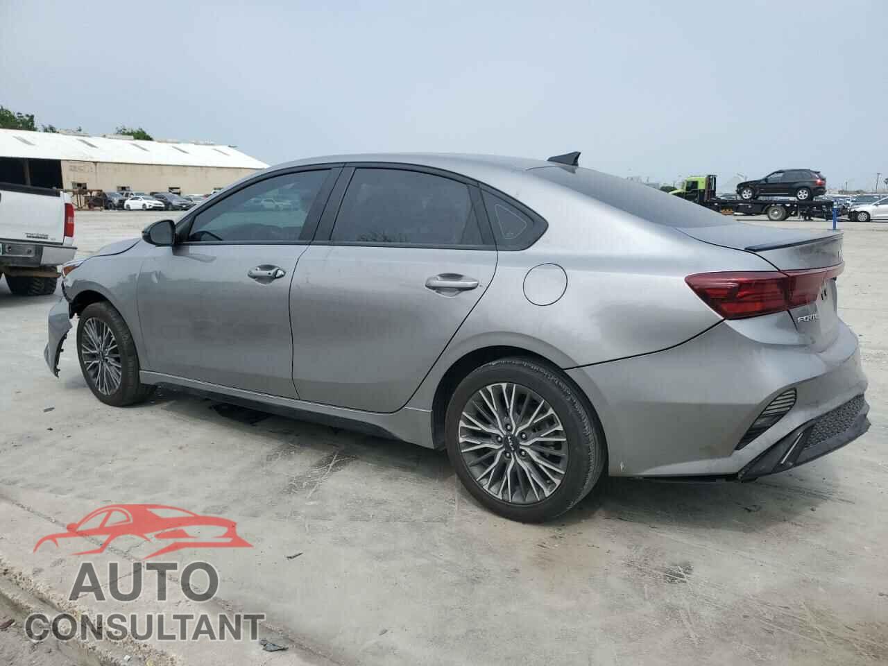KIA FORTE 2023 - 3KPF54AD7PE673941