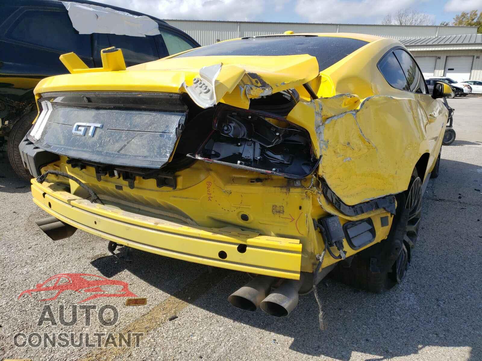 FORD MUSTANG 2018 - 1FA6P8CF0J5101666