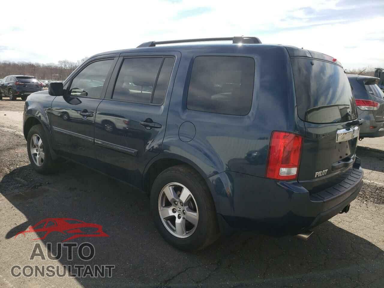 HONDA PILOT 2011 - 5FNYF4H74BB099291