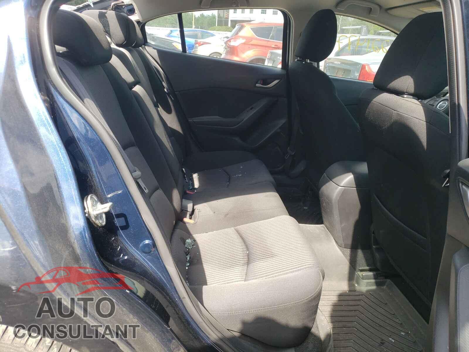 MAZDA 3 2016 - JM1BM1U79G1281973