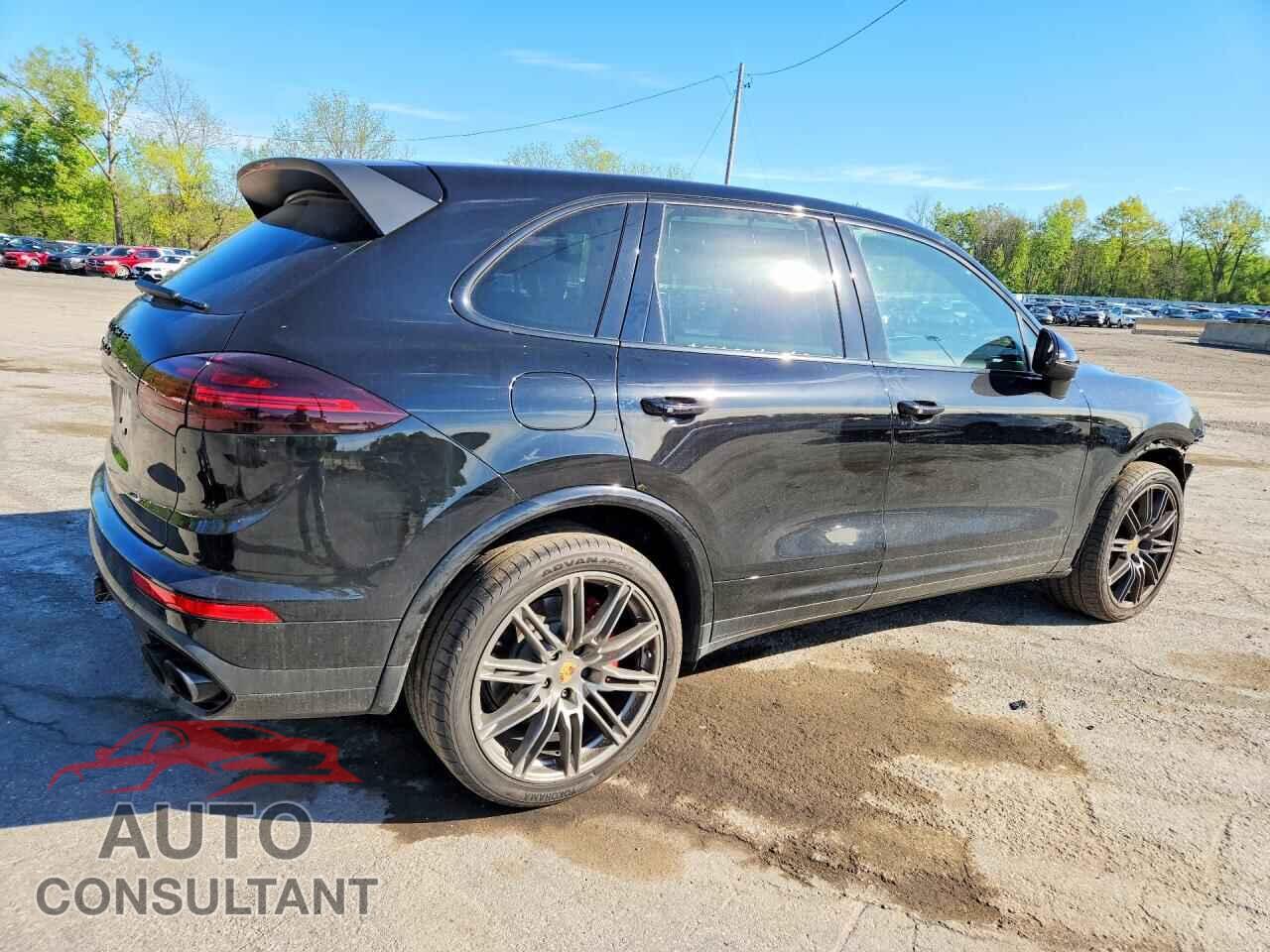 PORSCHE CAYENNE 2017 - WP1AC2A27HLA92823