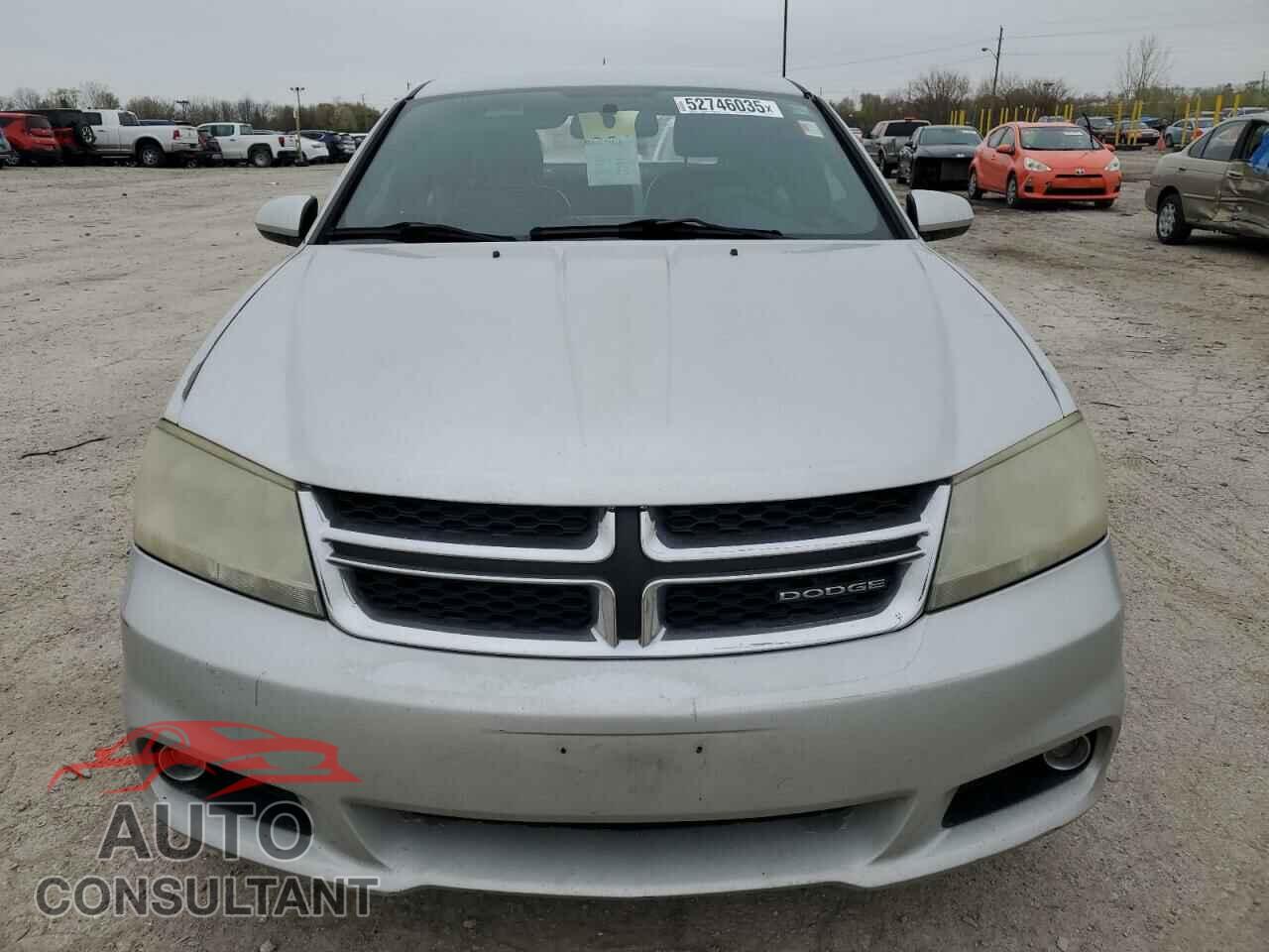 DODGE AVENGER 2011 - 1B3BD2FGXBN572343