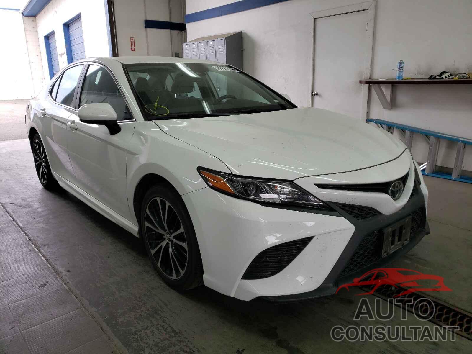 TOYOTA CAMRY 2019 - 4T1B11HK8KU735835