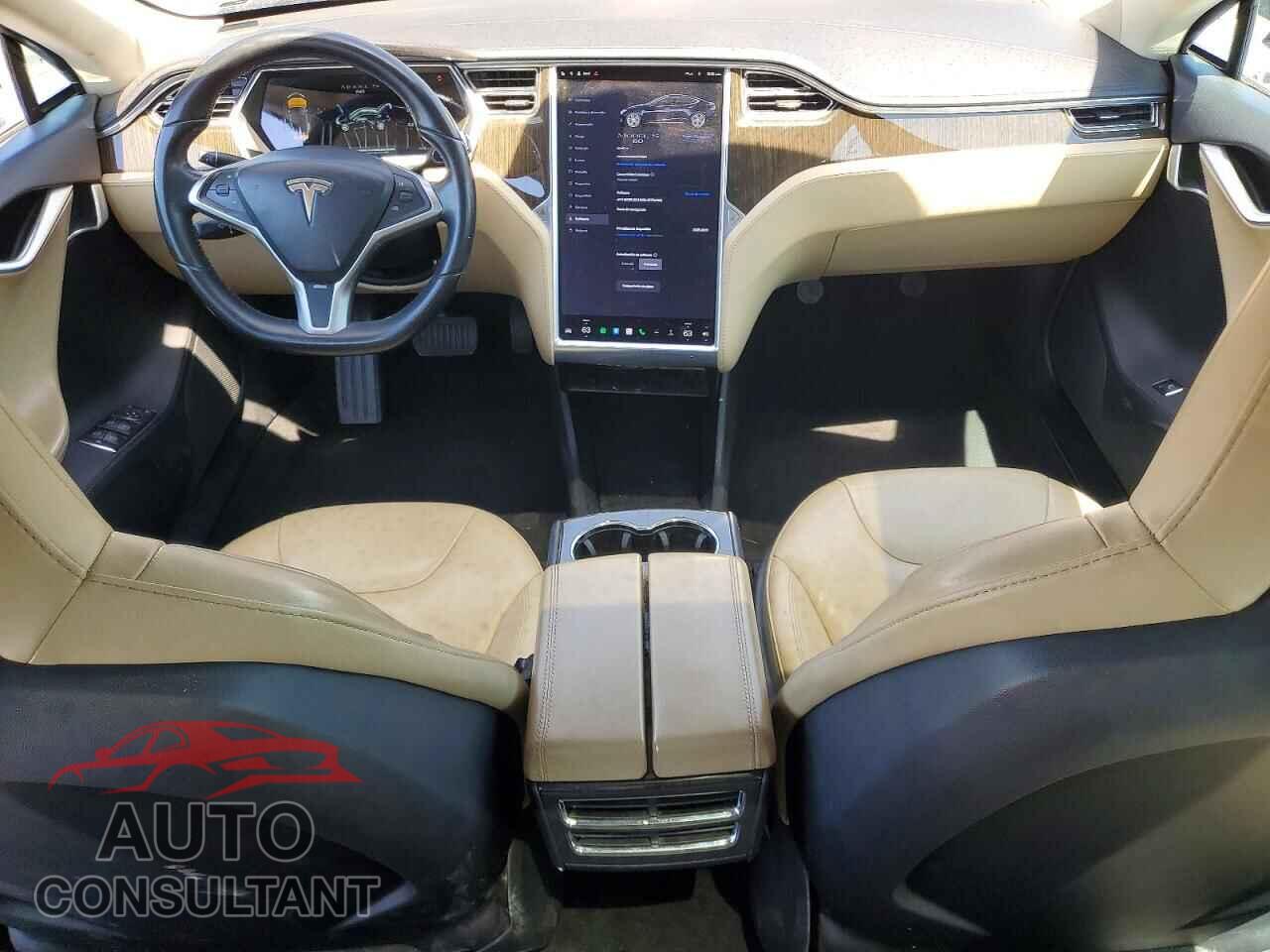 TESLA MODEL S 2013 - 5YJSA1AG9DFP04681