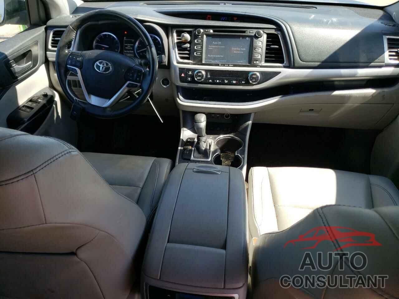 TOYOTA HIGHLANDER 2019 - 5TDJZRFH6KS917312