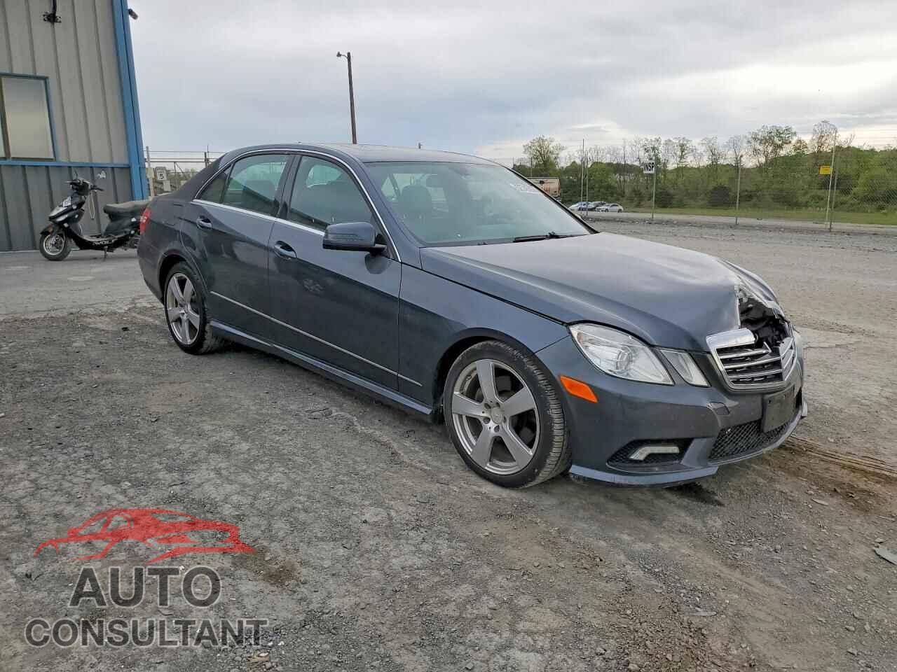 MERCEDES-BENZ E-CLASS 2011 - WDDHF8HB8BA465053