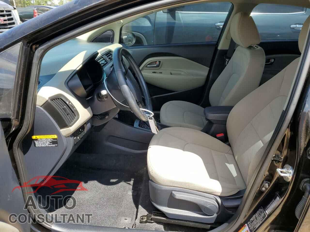 KIA RIO 2015 - KNADN5A39F6457613