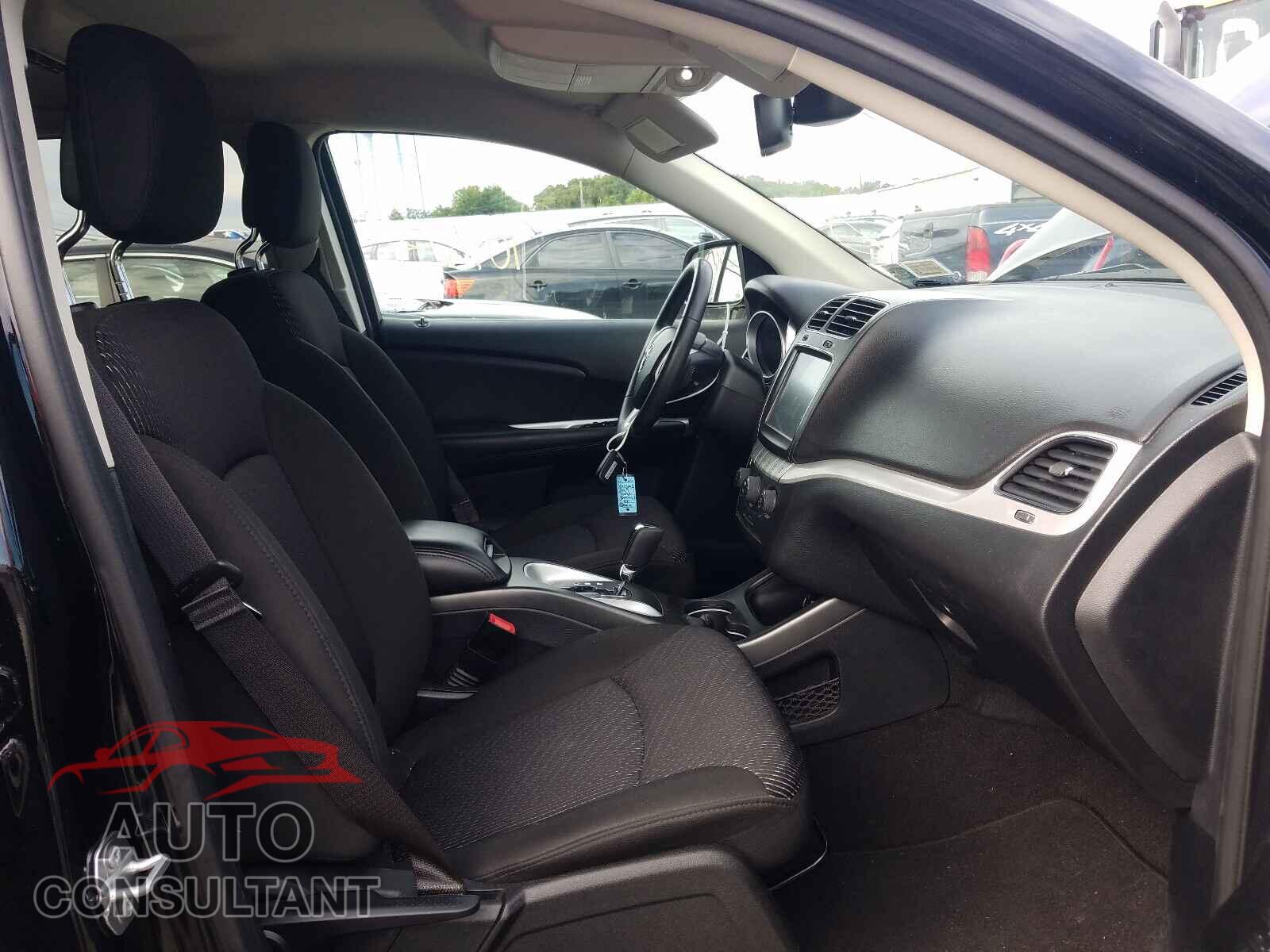 DODGE JOURNEY 2019 - 3C4PDCBB5KT798634