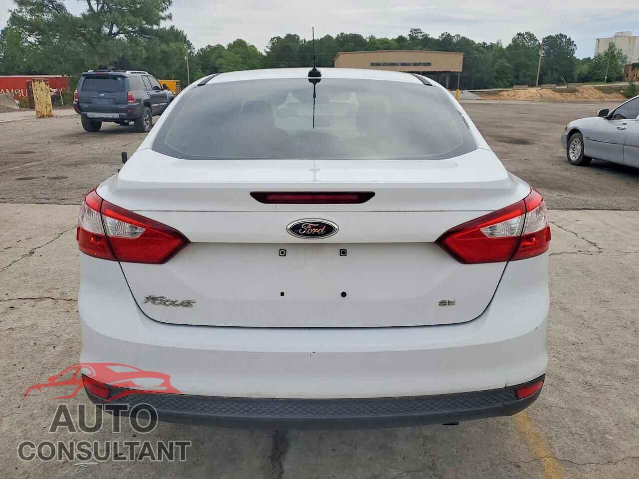 FORD FOCUS 2012 - 1FAHP3F23CL192404
