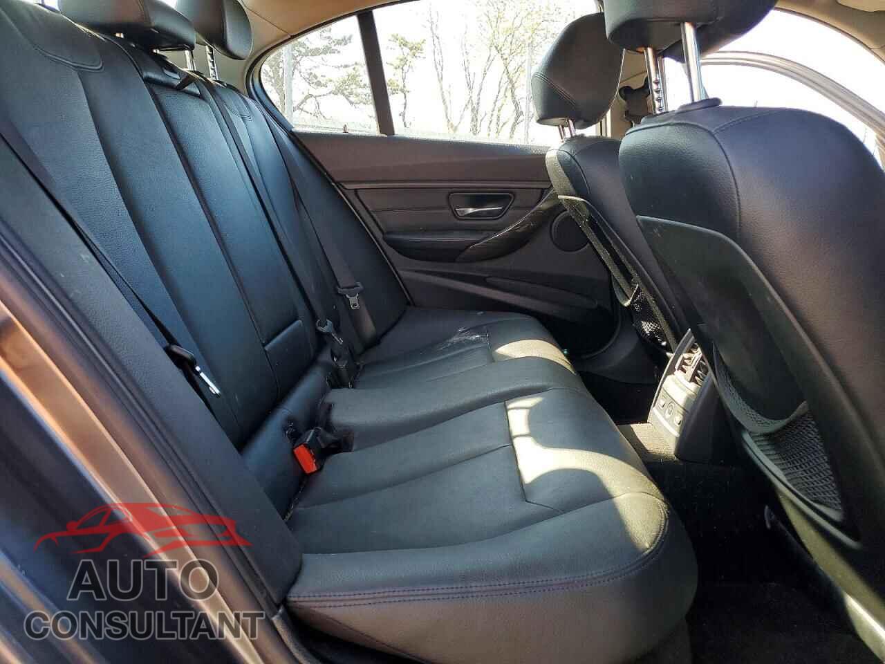 BMW 3 SERIES 2013 - WBA3B5C52DF594442