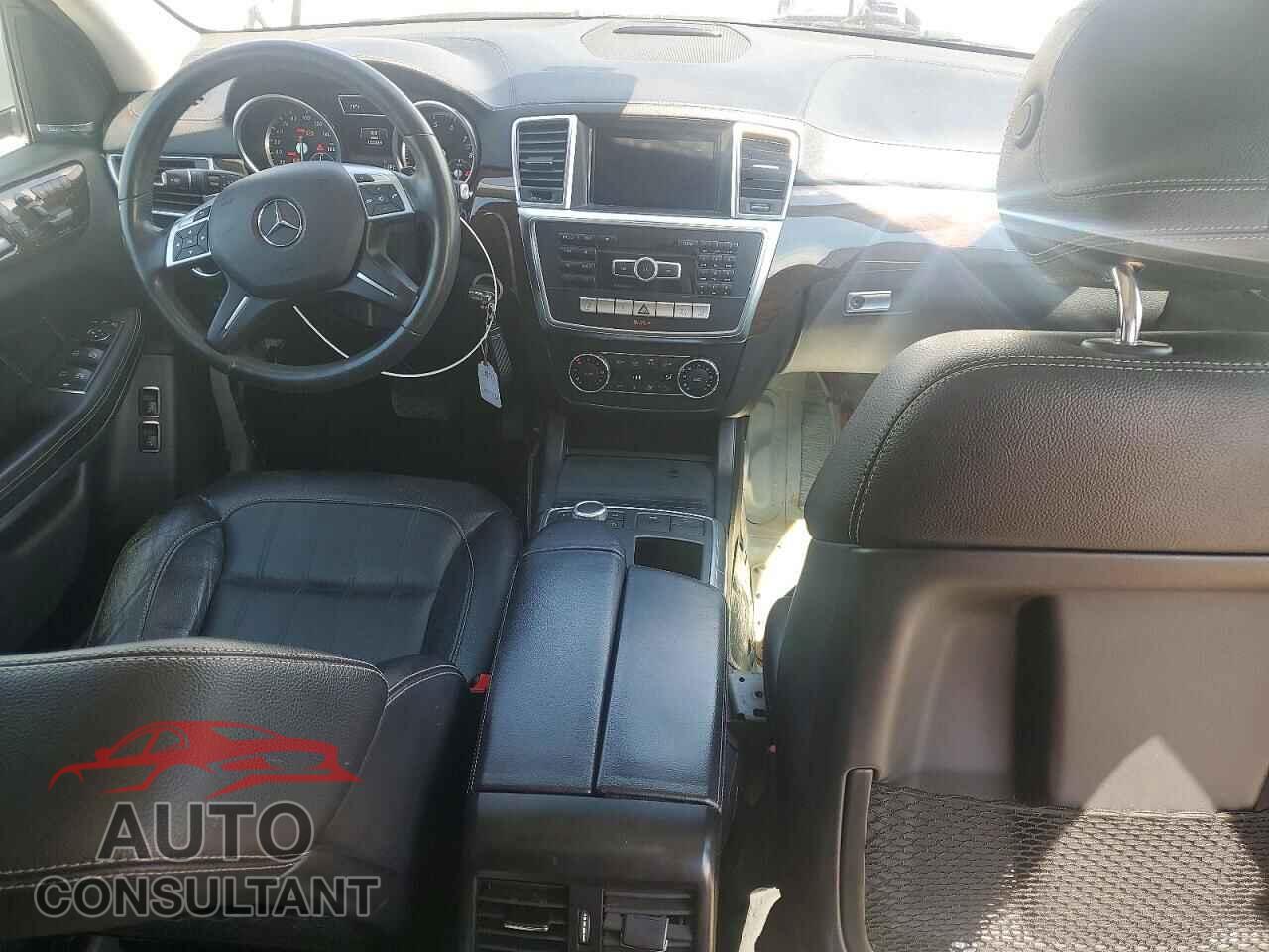 MERCEDES-BENZ GL-CLASS 2014 - 4JGDF7CE7EA430086