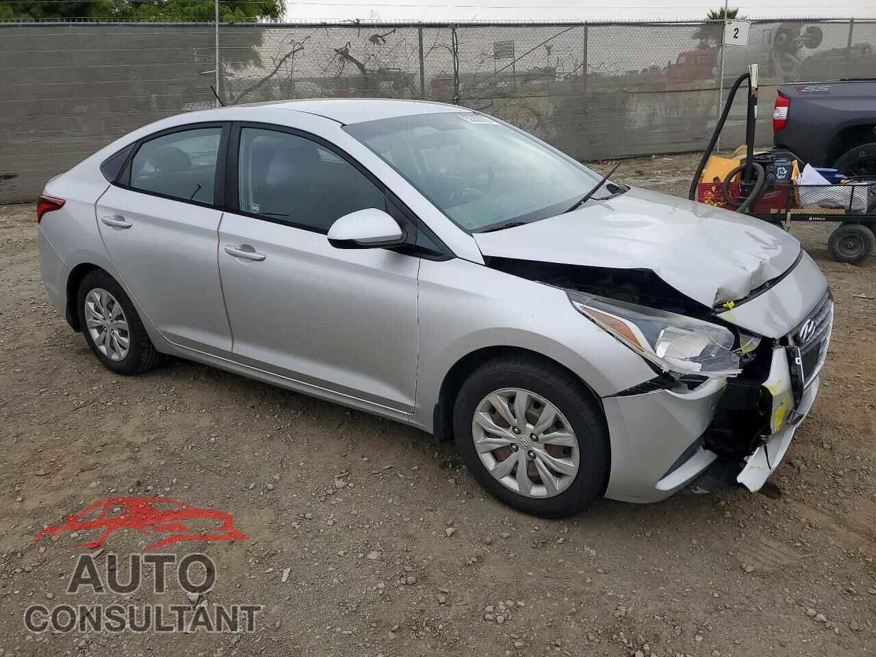 HYUNDAI ACCENT 2018 - 3KPC24A35JE017716