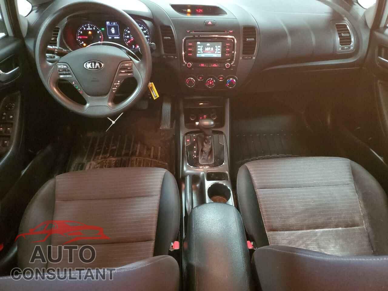 KIA FORTE 2017 - 3KPFL4A76HE007901