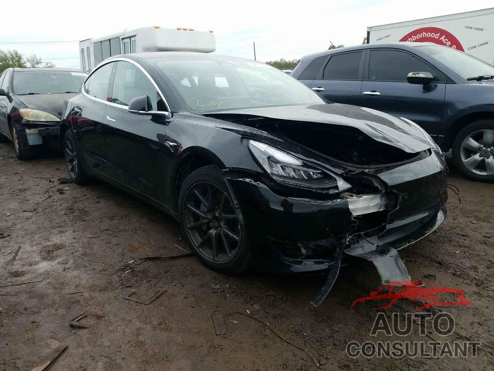 TESLA MODEL 3 2018 - 5YJ3E1EA8JF057197