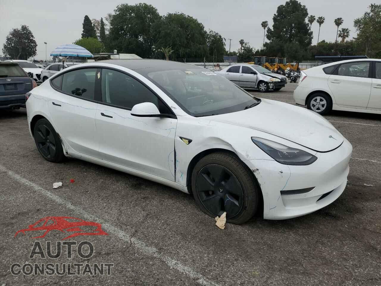 TESLA MODEL 3 2021 - 5YJ3E1EAXMF940500