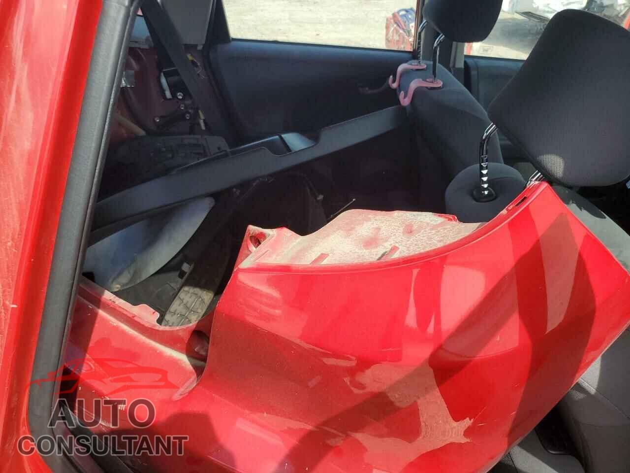 HONDA FIT 2012 - JHMGE8H3XCS004030