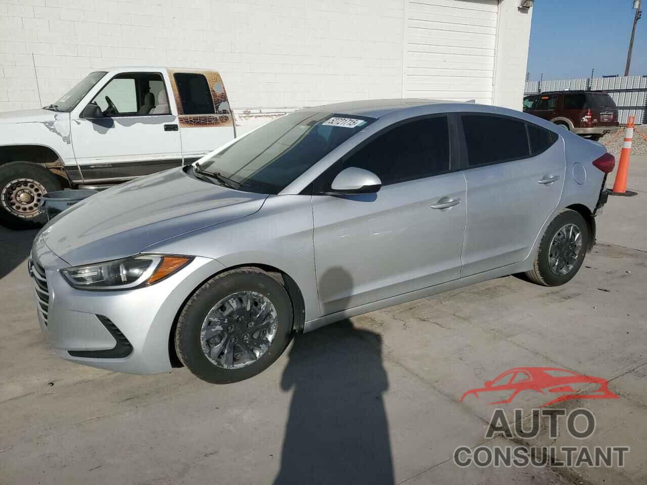 HYUNDAI ELANTRA 2017 - KMHD74LF1HU394757