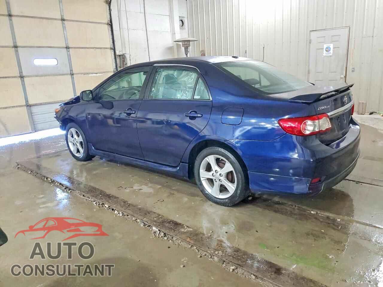 TOYOTA COROLLA 2011 - 2T1BU4EE1BC724653