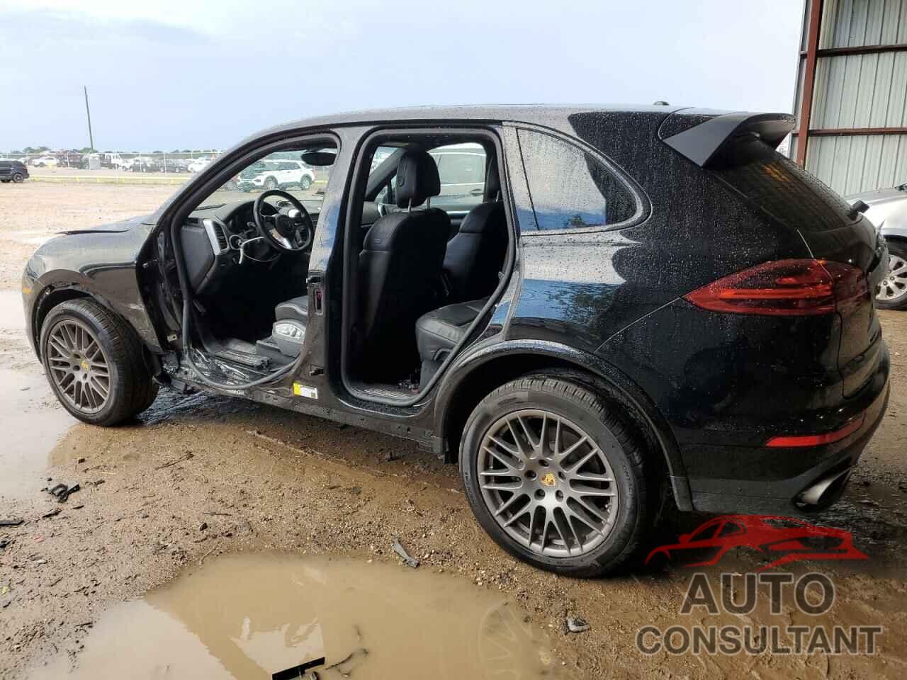 PORSCHE CAYENNE 2017 - WP1AA2A28HKA89795