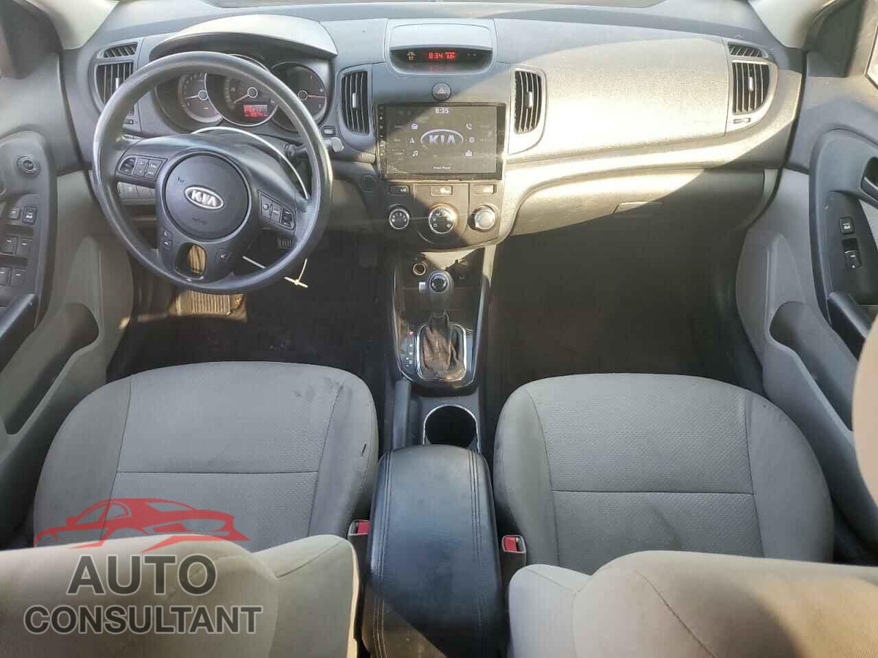 KIA FORTE 2011 - KNAFU4A28B5380794