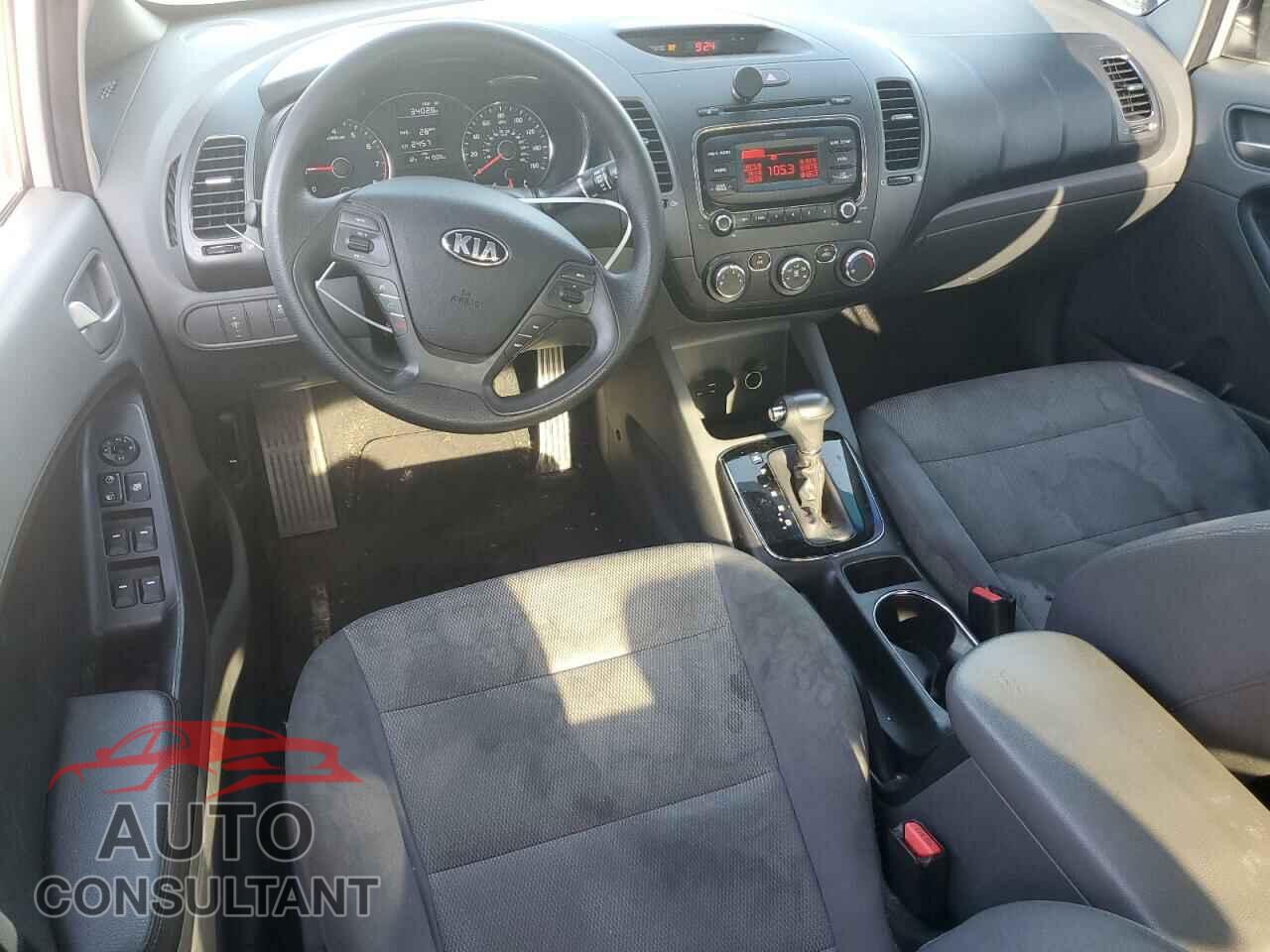 KIA FORTE 2017 - 3KPFK4A77HE131128