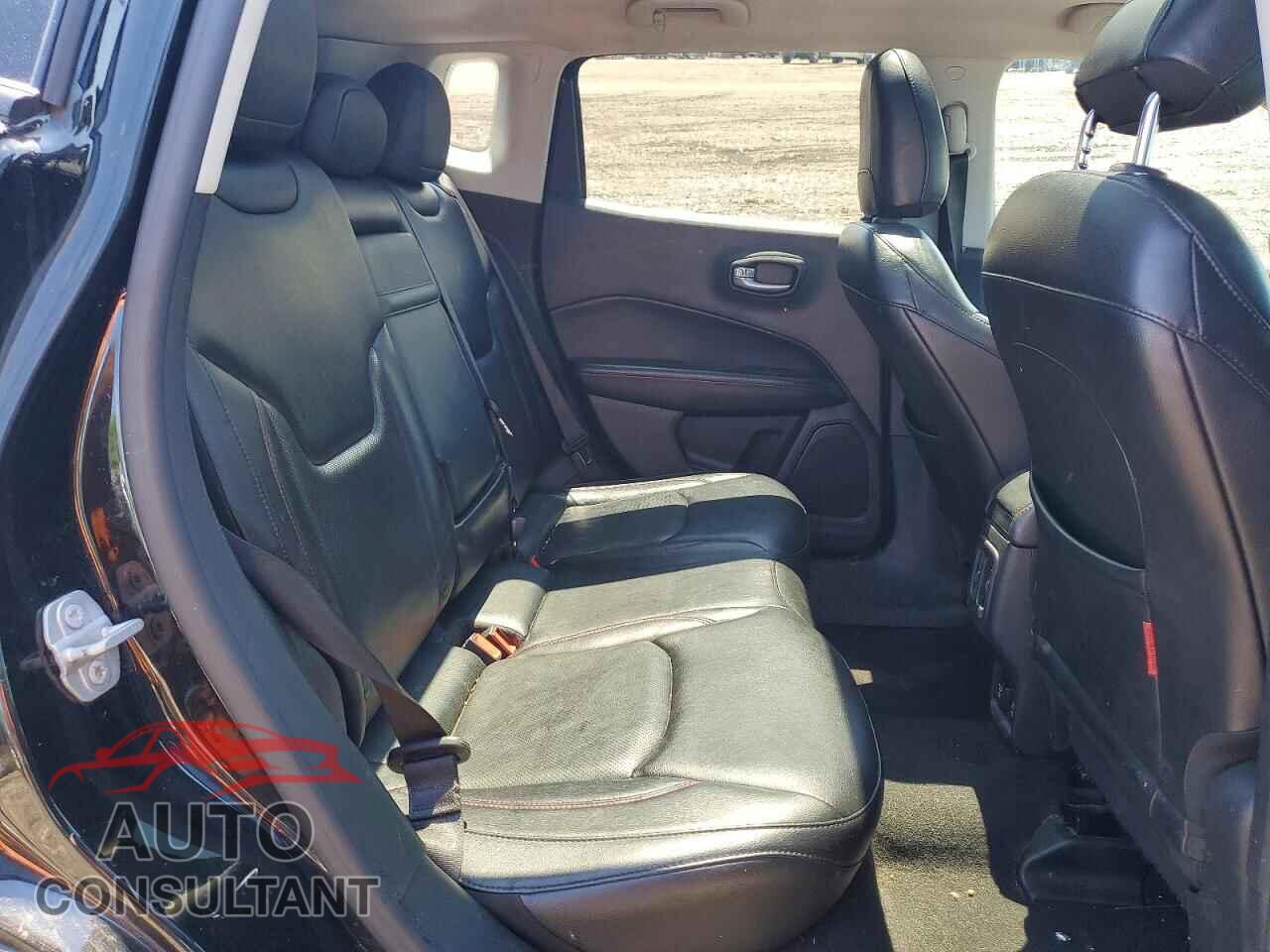 JEEP COMPASS 2017 - 3C4NJDDB1HT681760