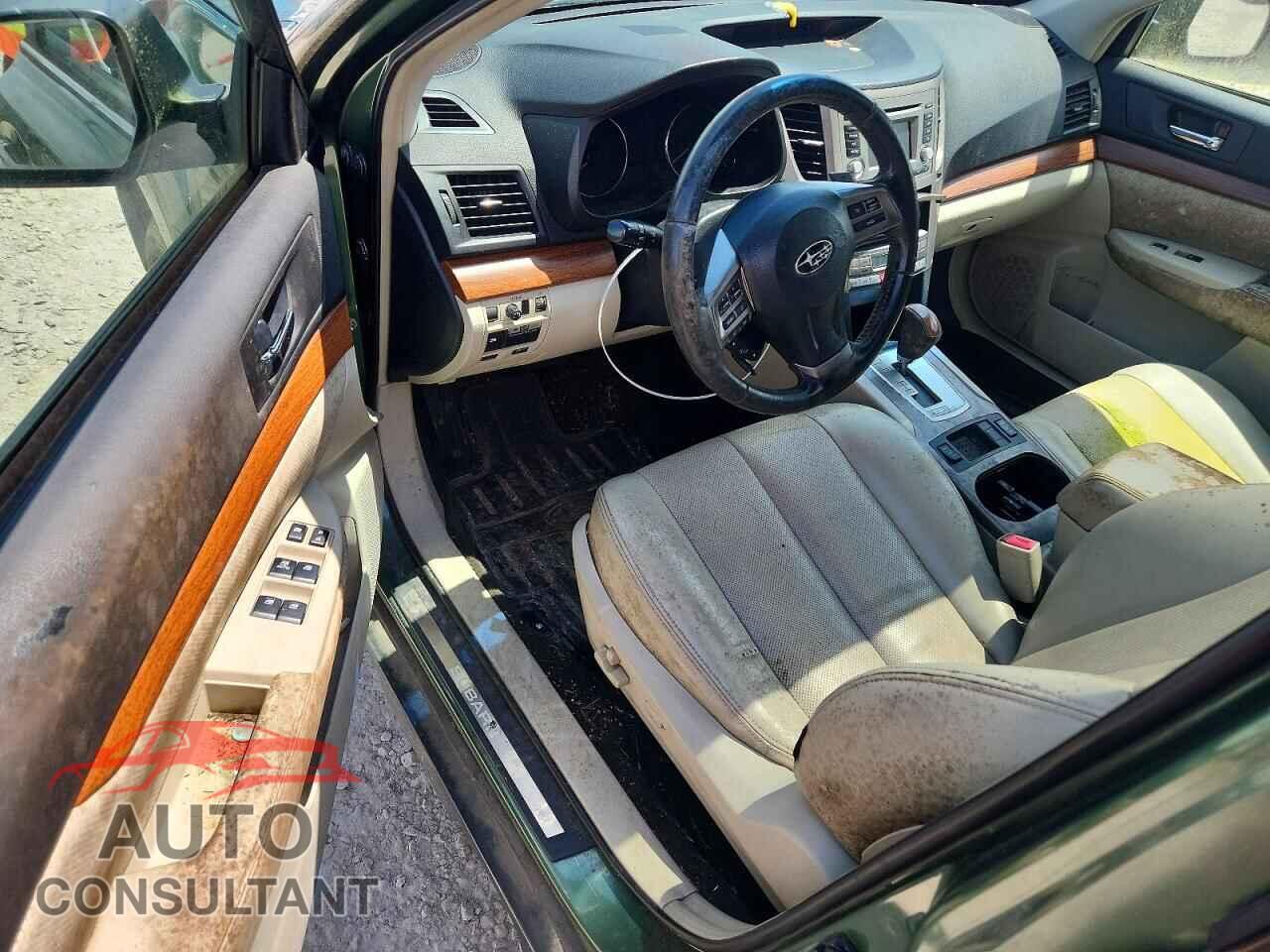 SUBARU OUTBACK 2014 - 4S4BRBLC6E3203640