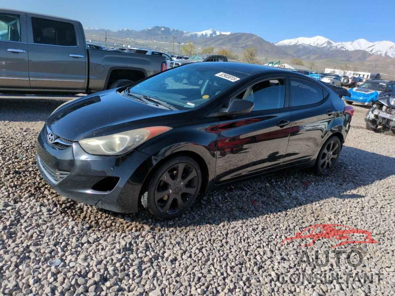 HYUNDAI ELANTRA 2011 - KMHDH4AE0BU133134