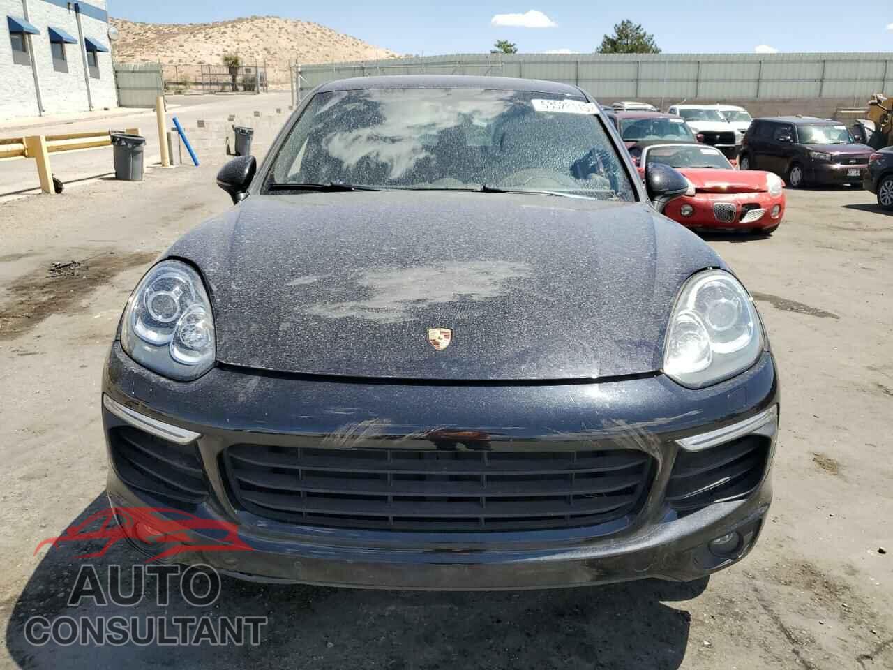 PORSCHE CAYENNE 2017 - WP1AA2A23HKA84522