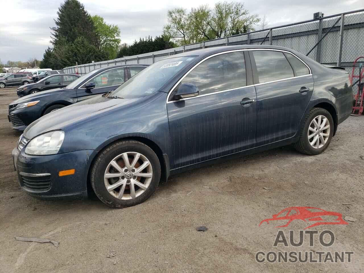 VOLKSWAGEN JETTA 2010 - 3VWRZ7AJ6AM032265