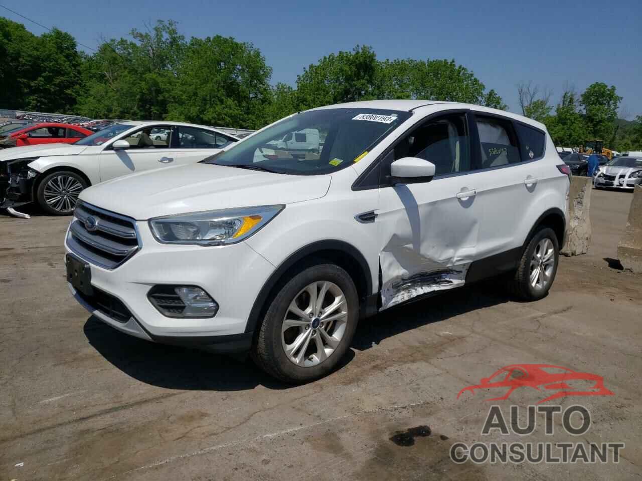 FORD ESCAPE 2017 - 1FMCU9GD6HUA35396