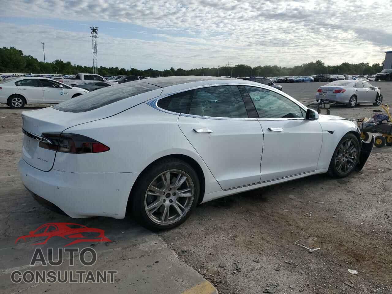 TESLA MODEL S 2020 - 5YJSA1E26LF401239