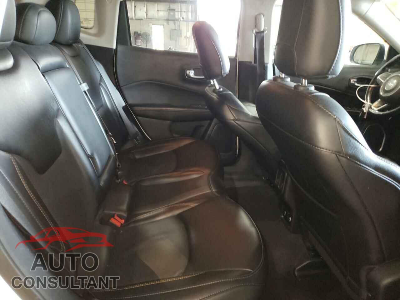 JEEP COMPASS 2020 - 3C4NJCCB8LT211455