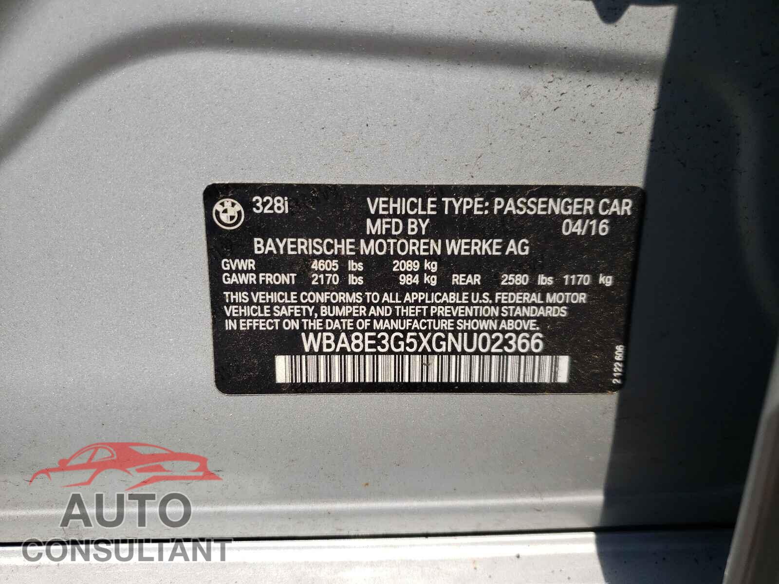 BMW 3 SERIES 2016 - WBA8E3G5XGNU02366