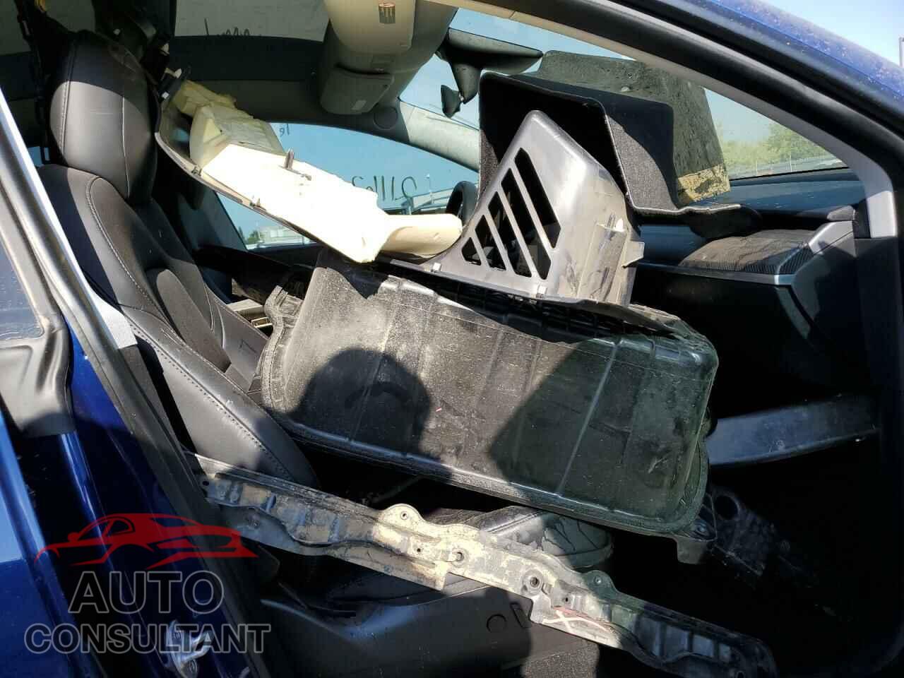 TESLA MODEL Y 2020 - 5YJYGDEF4LF000253