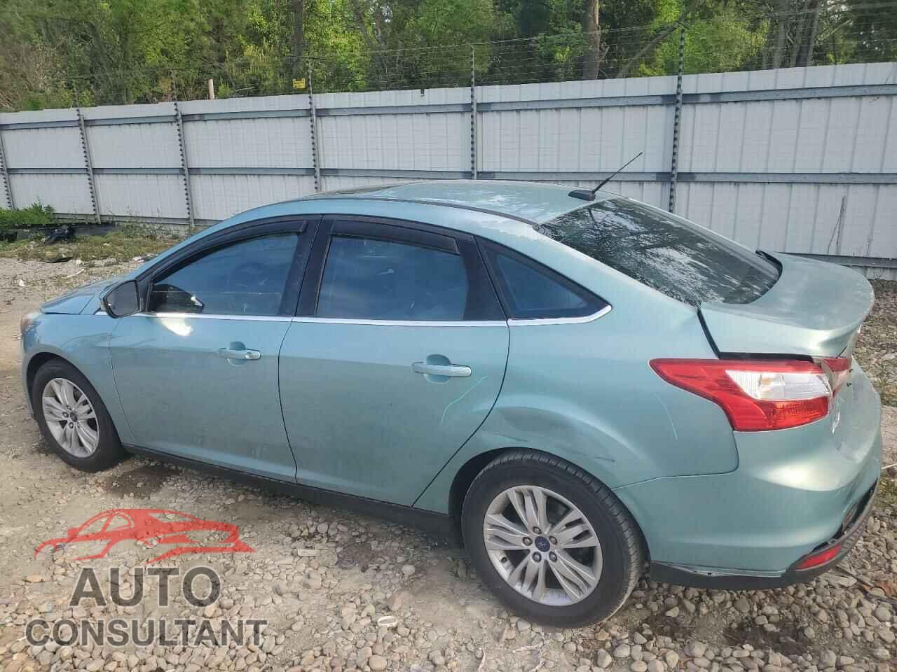 FORD FOCUS 2012 - 1FAHP3H22CL341866