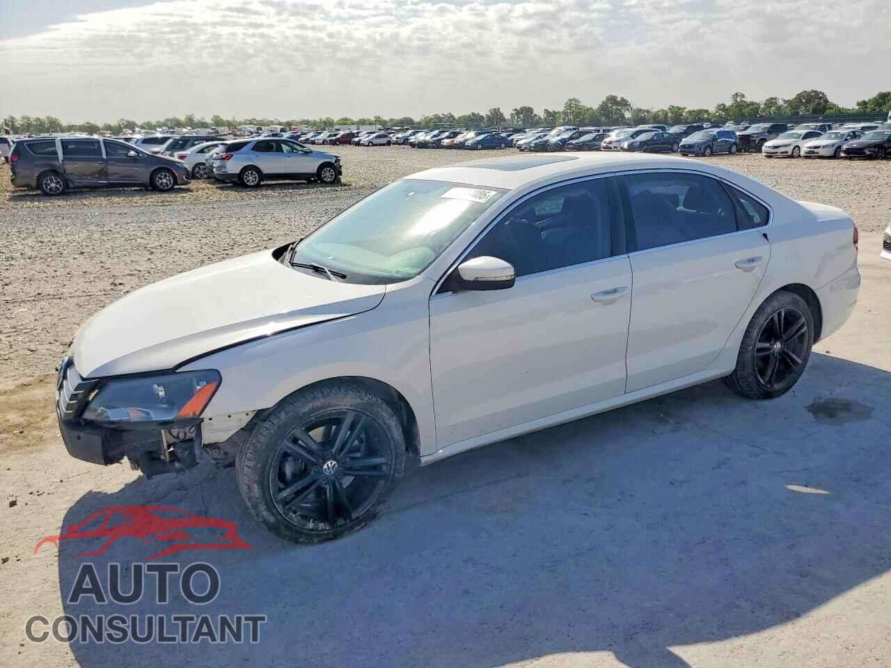 VOLKSWAGEN PASSAT 2014 - 1VWBS7A36EC112132