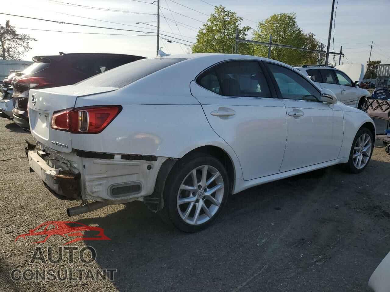 LEXUS IS 2011 - JTHCF5C25B5049253