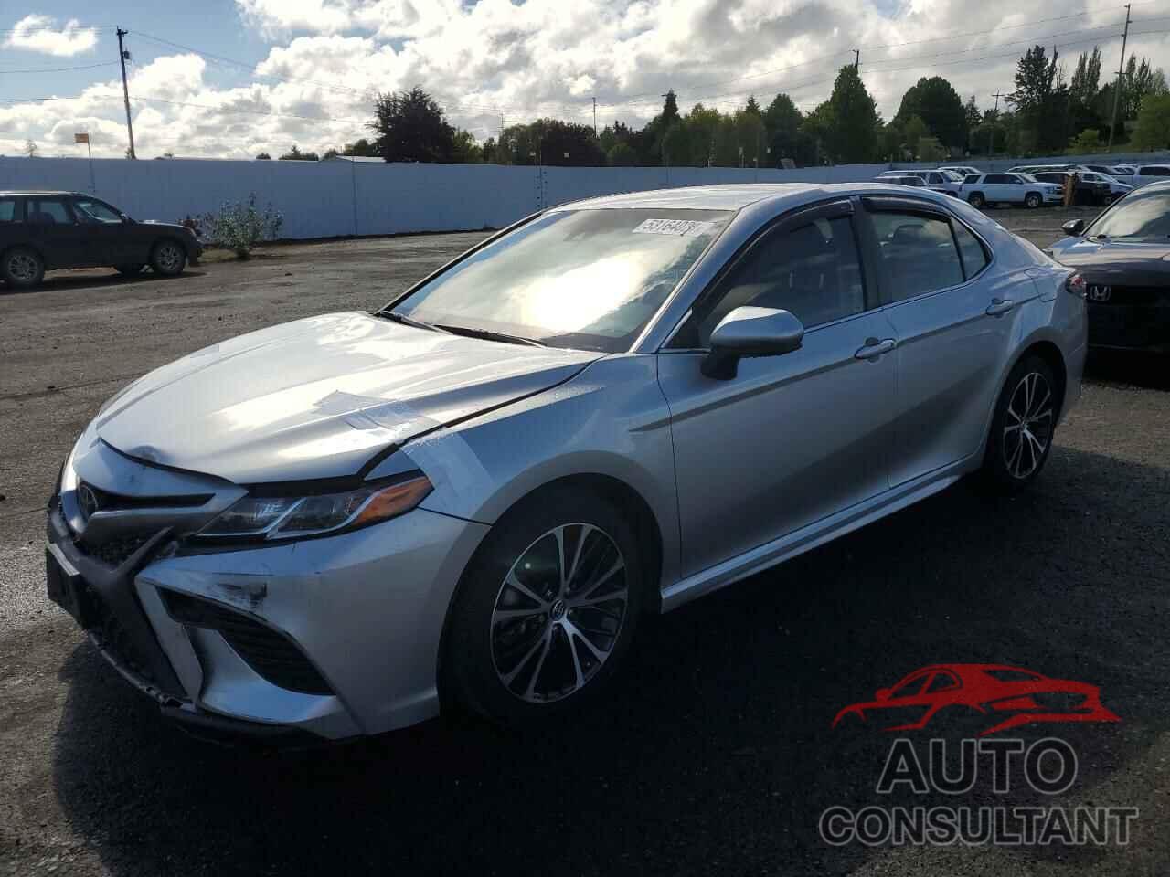 TOYOTA CAMRY 2018 - JTNB11HK5J3016983