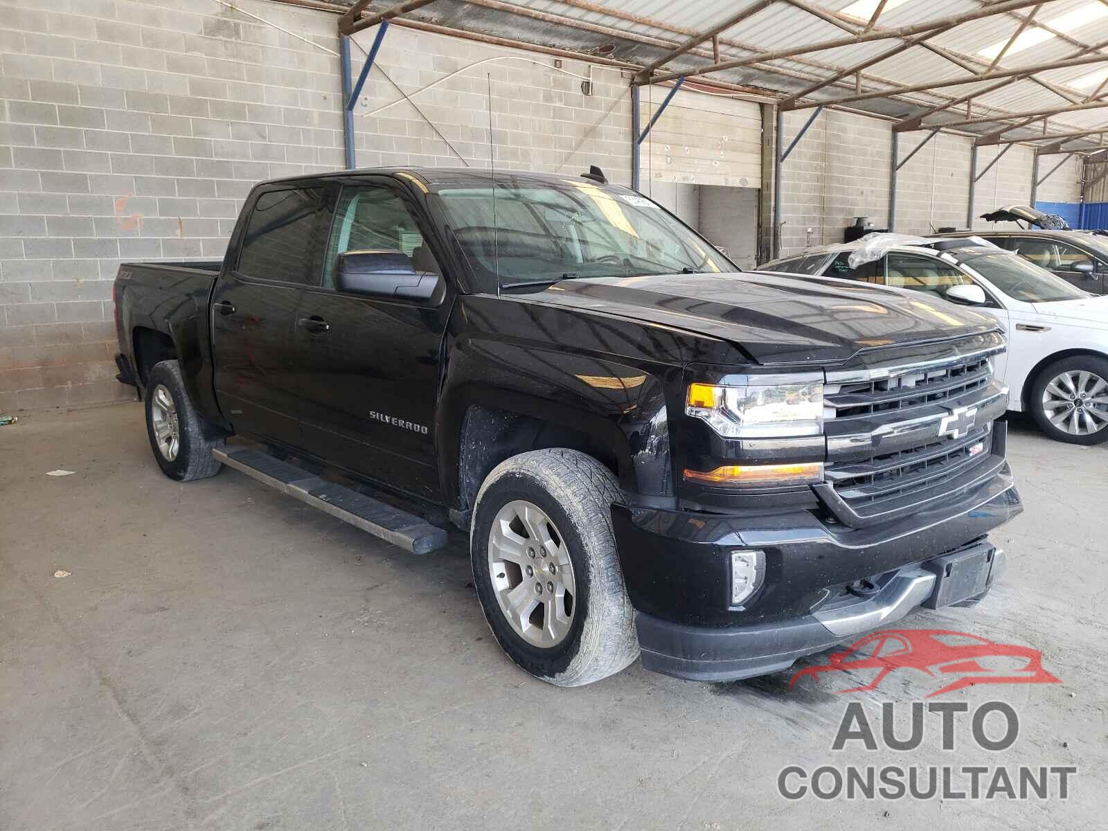 CHEVROLET SILVERADO 2017 - 3GCUKREC4HG176513