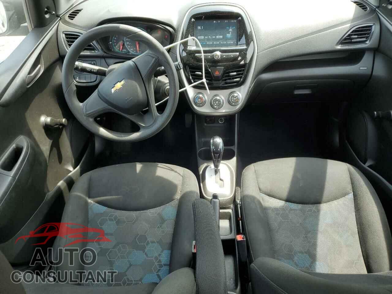 CHEVROLET SPARK 2018 - KL8CB6SA9JC478376