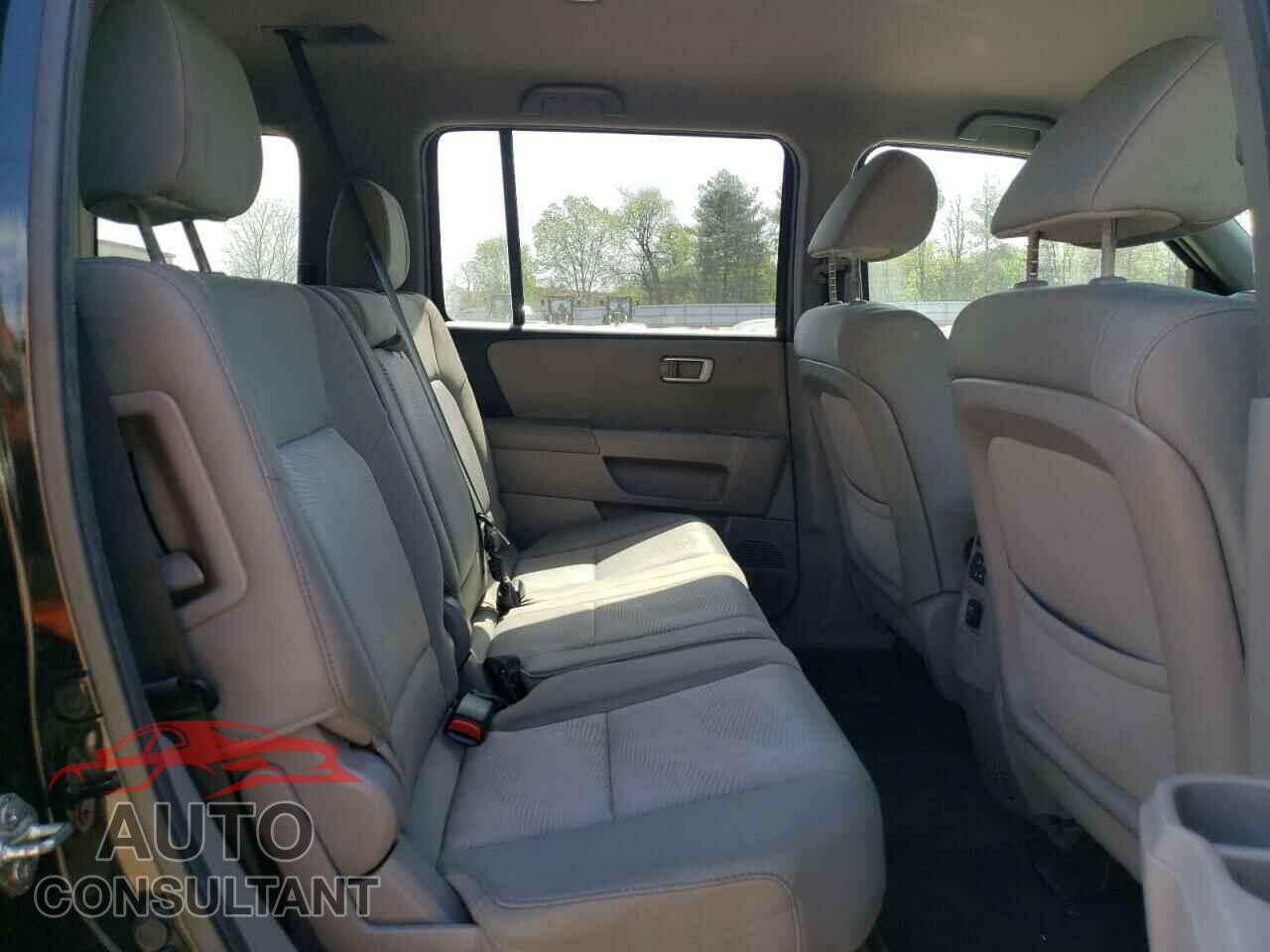 HONDA PILOT 2012 - 5FNYF4H26CB065858