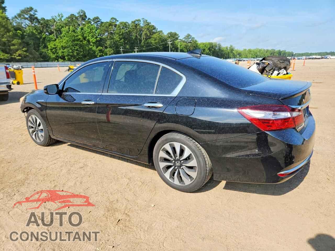 HONDA ACCORD 2017 - JHMCR6F30HC001049