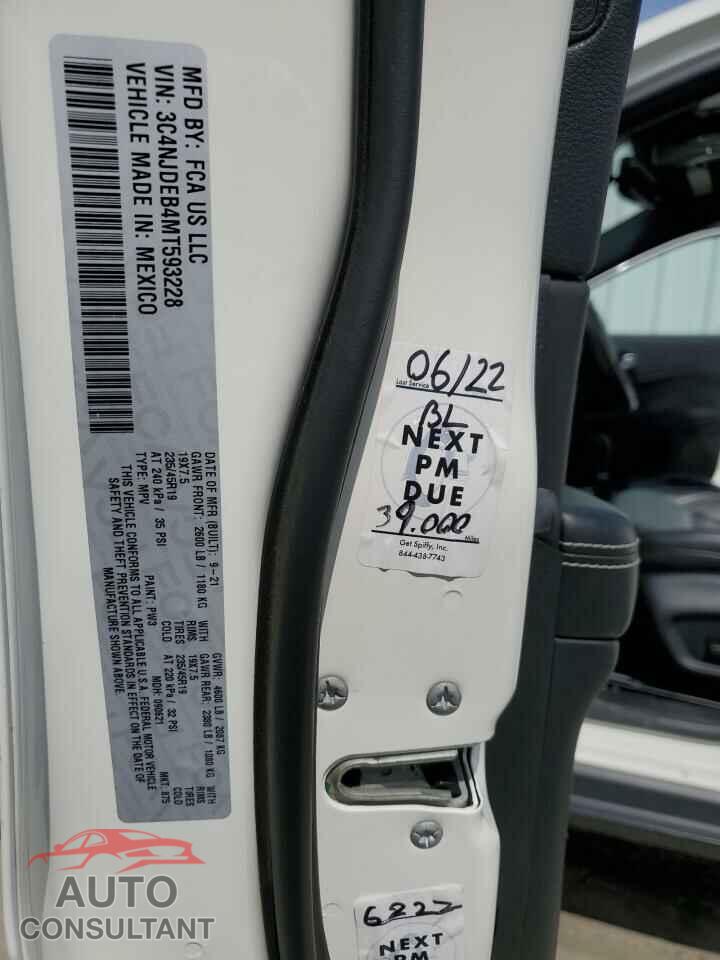 JEEP COMPASS 2021 - 3C4NJDEB4MT593228
