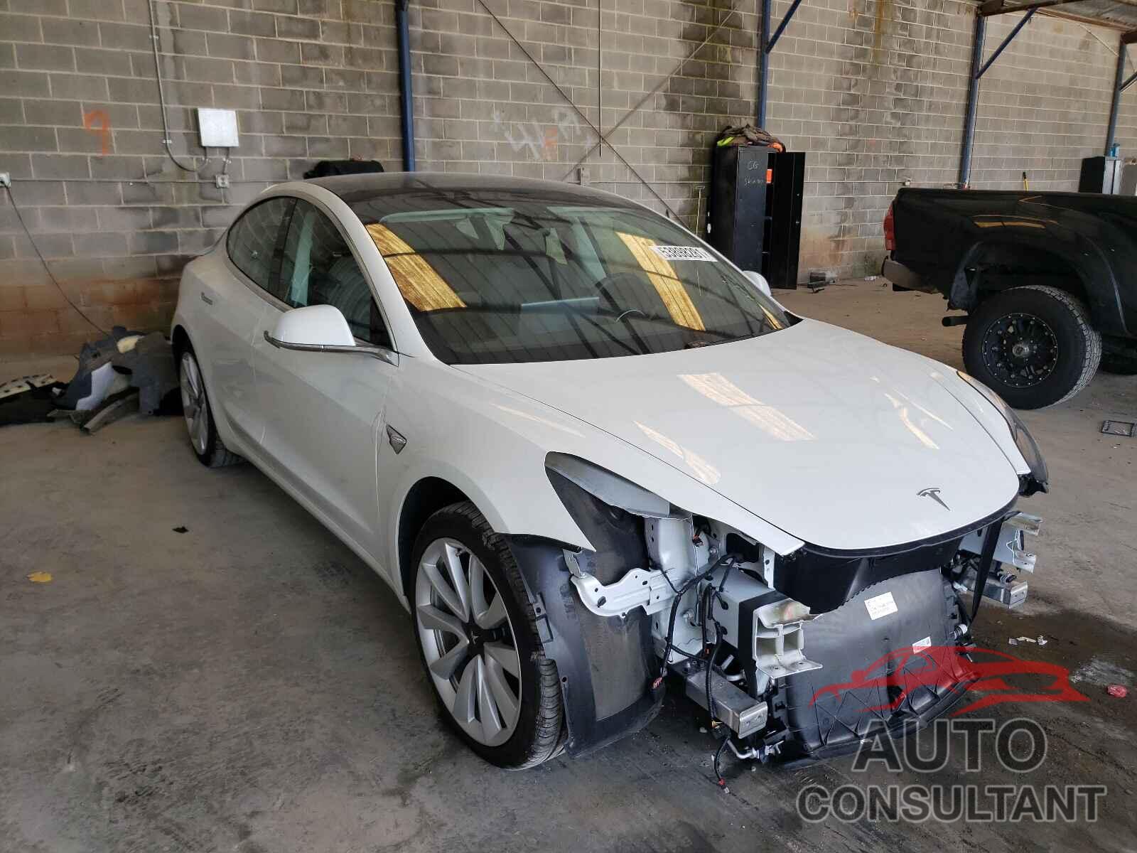 TESLA MODEL 3 2020 - 5YJ3E1EC4LF586943