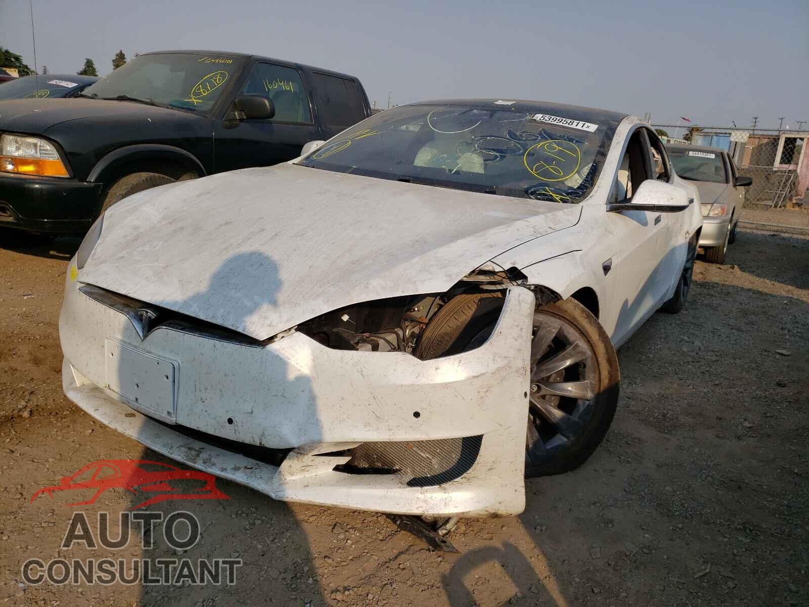 TESLA MODEL S 2020 - 5YJSA1E22LF378915