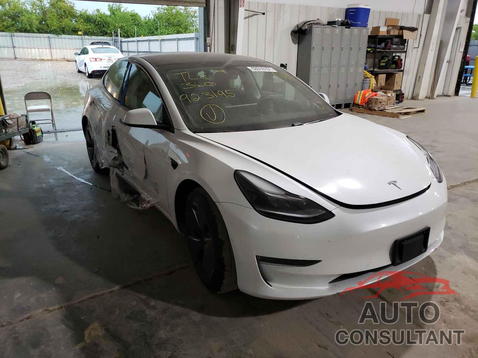 TESLA MODEL 3 2021 - 5YJ3E1EA1MF923195