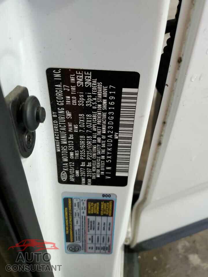 KIA SORENTO 2013 - 5XYKUDA23DG316917
