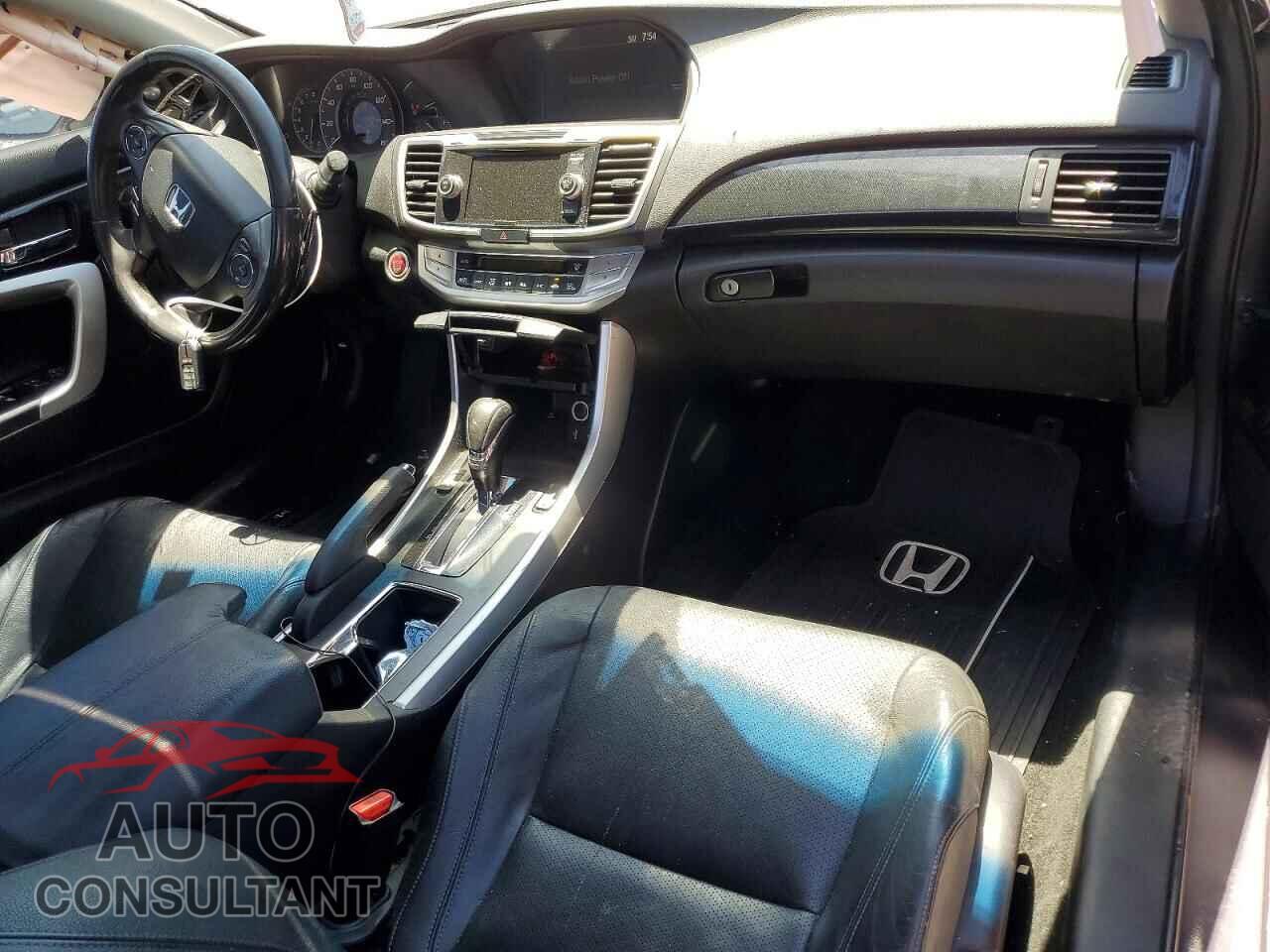 HONDA ACCORD 2013 - 1HGCT2B85DA002220